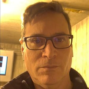 Meet your Posher, Benson